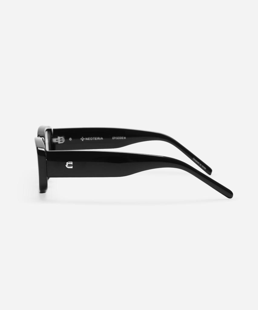 Neotelia Darino · Black