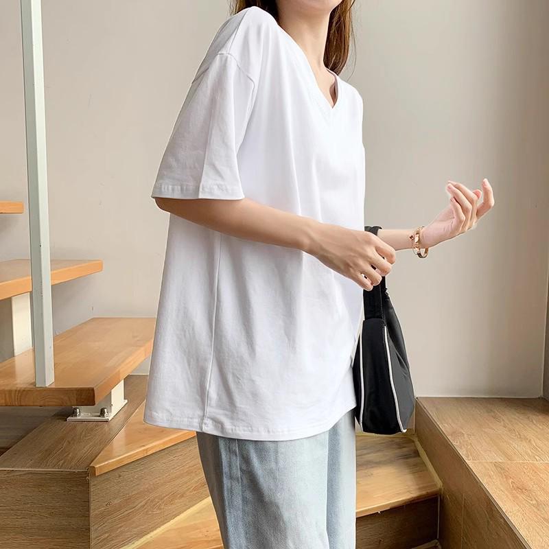Women's Plus Size White V-Neck Loose Fit Cotton T-Shirt, Short Sleeve, Hong Kong Chic Style.