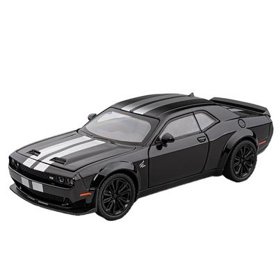 1/22 Dodge Challenger Hellcat Redeye Alloy Car Model Sound and Light Pull Back Children's Toy Collectibles Birthday Gift