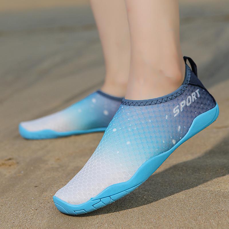 New Couple's Outdoor Canyoning Shoes Lightweight Quick-Dry Water Shoes Beach Swimming Shoes Hiking and Mountaineering Five-Toe Shoes