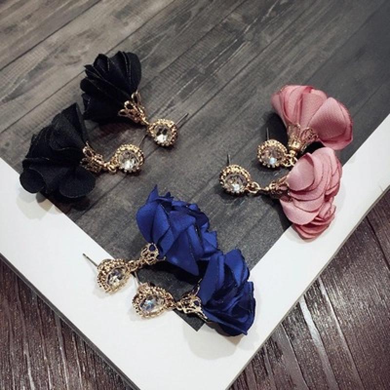 New Fabric Flower Dangle Earrings for Women Crystal Top Luxury Wedding Ear Floral Pendants Hanging Earring