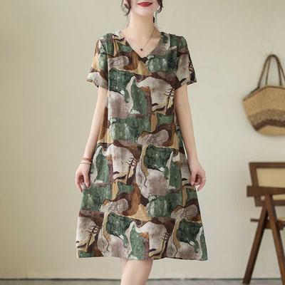 Temperament V-neck MIDI Vintage Print Loose A-line Skirt Short-sleeved Dress