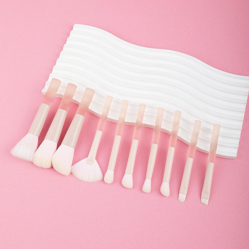 10-Piece Peach Makeup Brush Set: Loose Powder, Stippling, Eyeshadow, Blending, Concealer, Contour Brushes