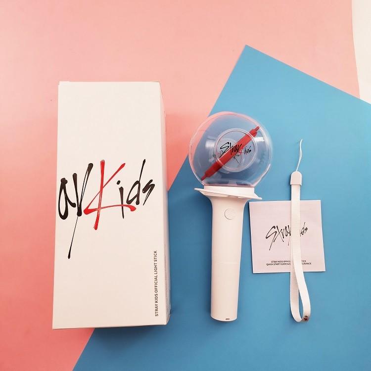 Bastone luminoso fluorescente di supporto per Stray Kids per concerti e feste