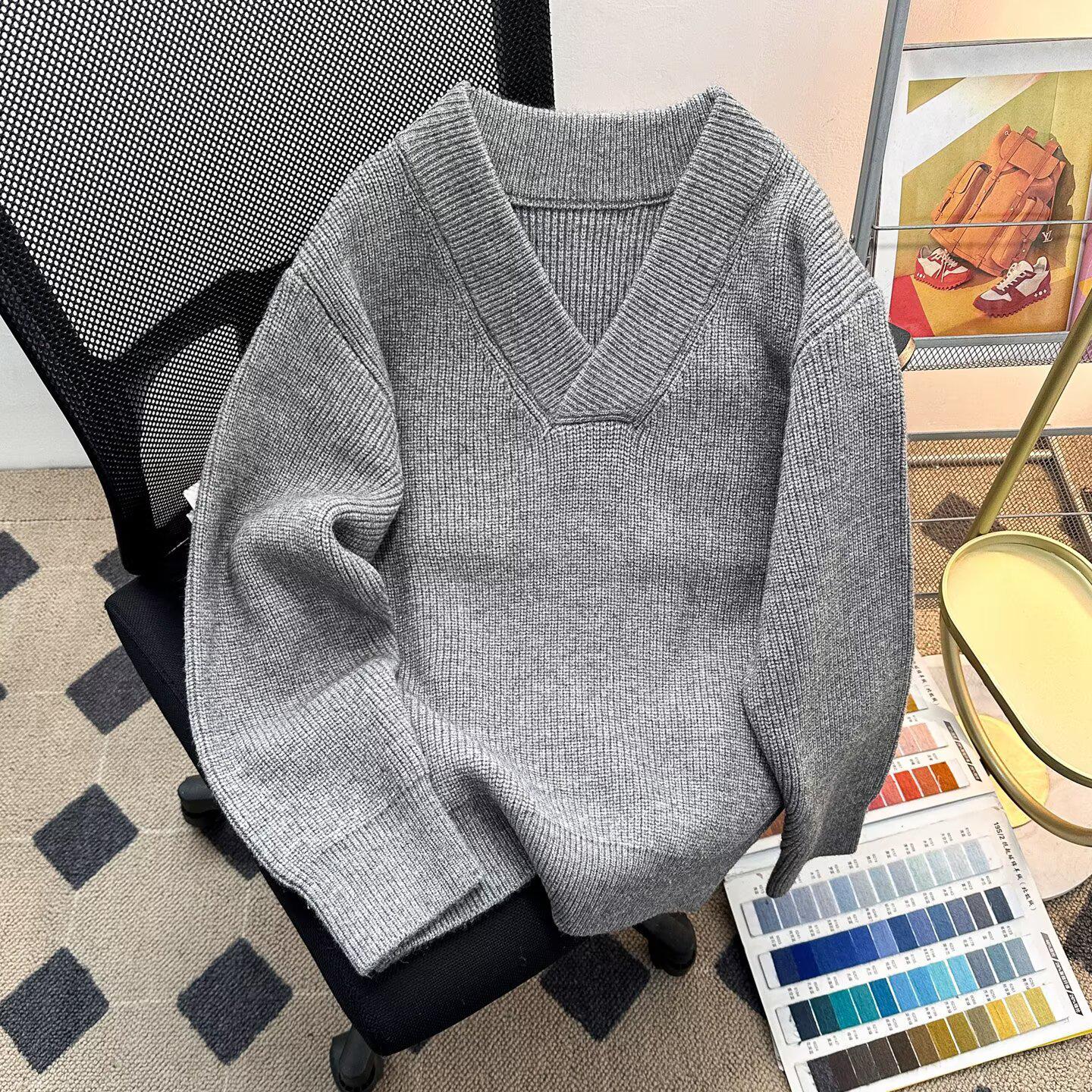 Men s American Retro Gray V-neck Knit Cardigan Sweater - Trendy Winter Outerwear Layering Top XXL