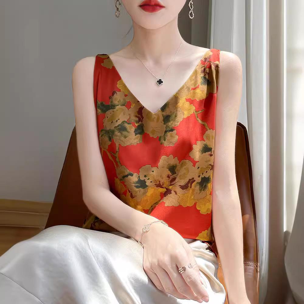 High-Quality Chinese-Style Satin V-Neck Camisole: Women's Sleeveless Summer Top