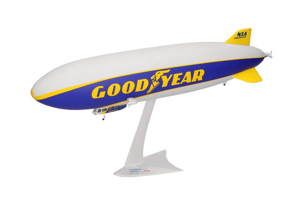 Herpa Airplane Model Goodyear Zeppelin Plastic Miniature with Model NT-N1A "Wingfoot One" 1200 Scale, Base, Building, Collector's Edition.