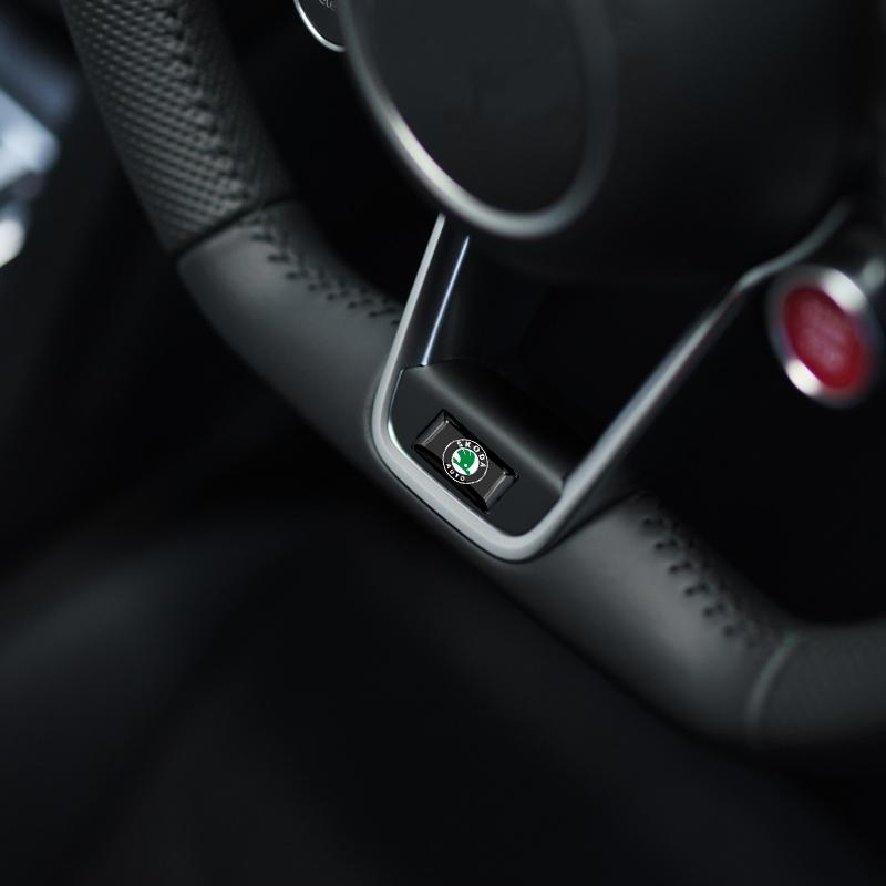 2026 Horké 10ks Samolepka s logem na střed volantu, blatník, okno auta Pro Skoda Octavia Fabia Rapid Yeti Superb Octavia A 5