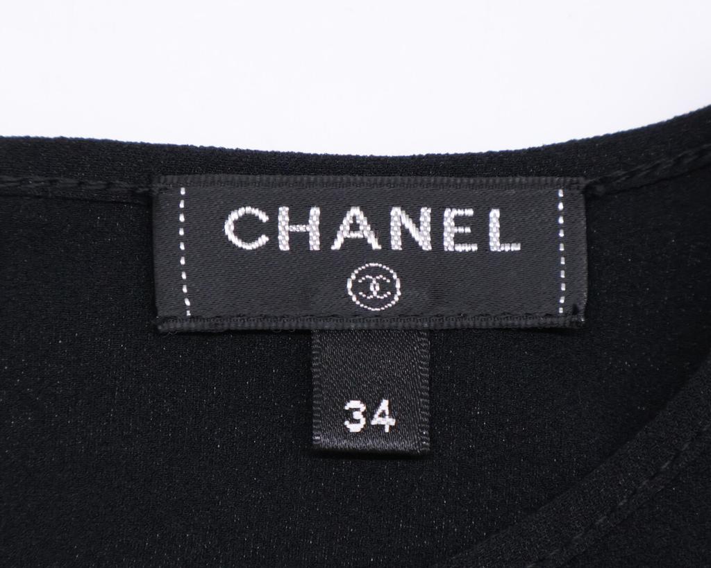 CHANEL Beautiful item, genuine Japanese product, P70789V61962, Camellia & Icon Pearl Silk T-shirt, Cut and sewn tops 34 blackUsed