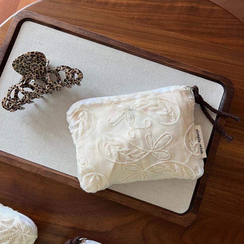 Retro Lace Embroidered Cosmetic Organizer Bag Mini Women'S Makeup Bag Portable Coin Purse Wallet Cosmetics Lipstick Storage Bag
