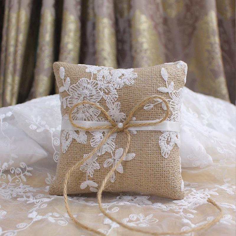 Lace Bow Ring Pillow Vintage European Style for Wedding Engagement Decoration Jewelry Rings Cushion Vintage Burlap Jute Cushion