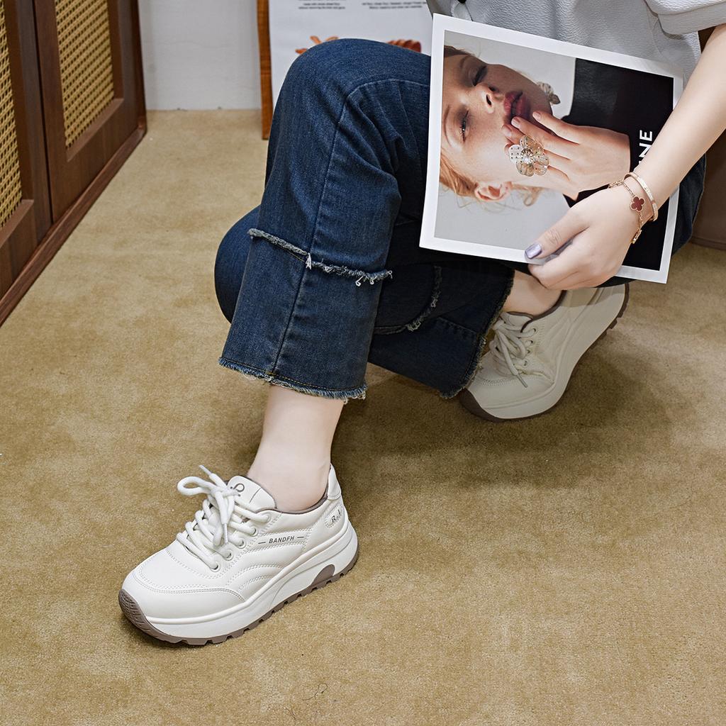 Dad's Shoes  Spring and Autumn Thick Soled Lace Up Casual Sports Shoes Comfortable Bread Shoes, Lightweight Travel Shoes