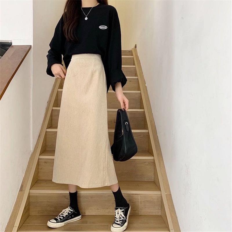 Korean Style Corduroy A-Line Pencil Skirt, Women's Mid-Length, Autumn/Winter, Hip-Hugging Design with Slit