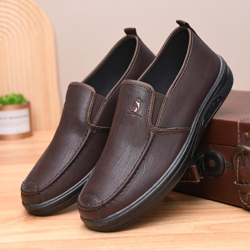 Men's Waterproof Leather Non-Slip Casual Shoes for Spring/Summer - Chef/Hotel Work Friendly