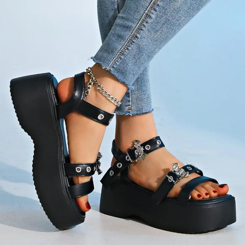2025 Summer Open Toe Women's Sandals Fashion Metal Decoration New Plus Size Casual Comfortable Best Seller Platform Sandals