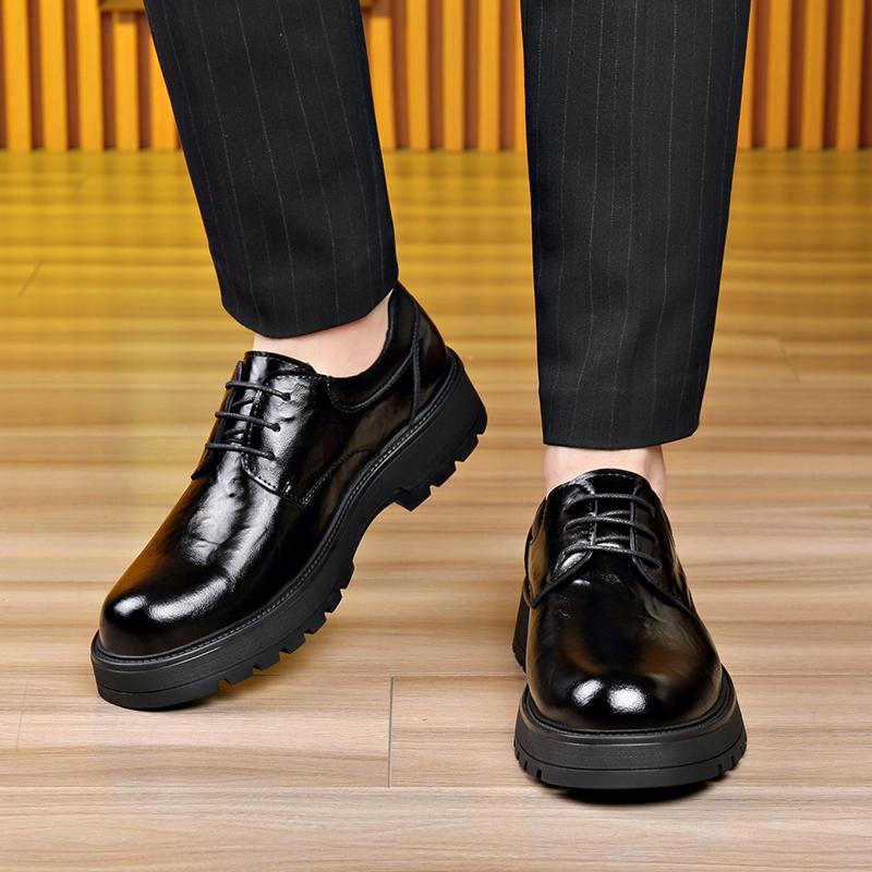 2025 Italian Brand Men's Thick Soled Formal Shoes Interview Business Casual Shoes Classic Brown Men's Banquet Leather Shoes