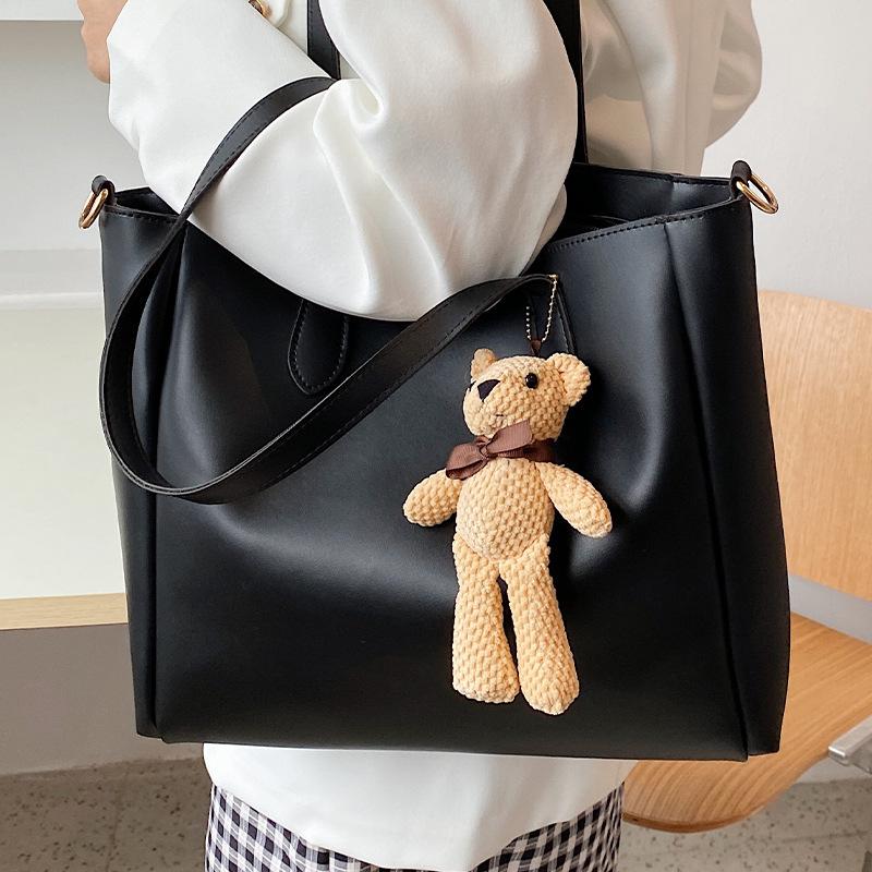 Large Capacity Bag Summer New Trendy Fashion Shoulder Bag Versatile Commuter Niche Design Tote Bag