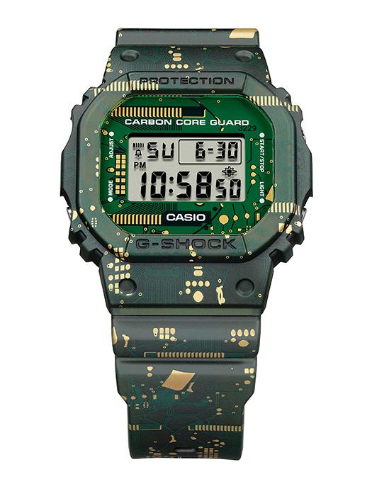 Casio G-SHOCK Men's Resin 200M Water Resistant Shock Resistant Alarm Quartz Watch DWE-5600CC-3