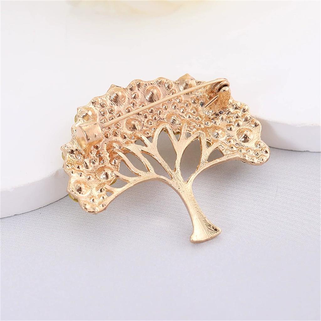 1Pc Romantic Cute Tree Broch Sweet Creative Pin Elegant Personalized Jewelry Accessories Clothing Bag Decoration Party Gift 2026
