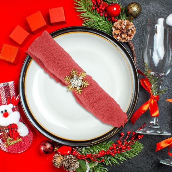 Yousheng Christmas Napkin Rings Alloy Snowflake Elk Tree Napkin Holders Decorative Napkin Rings for Holiday Dining Table Decoration