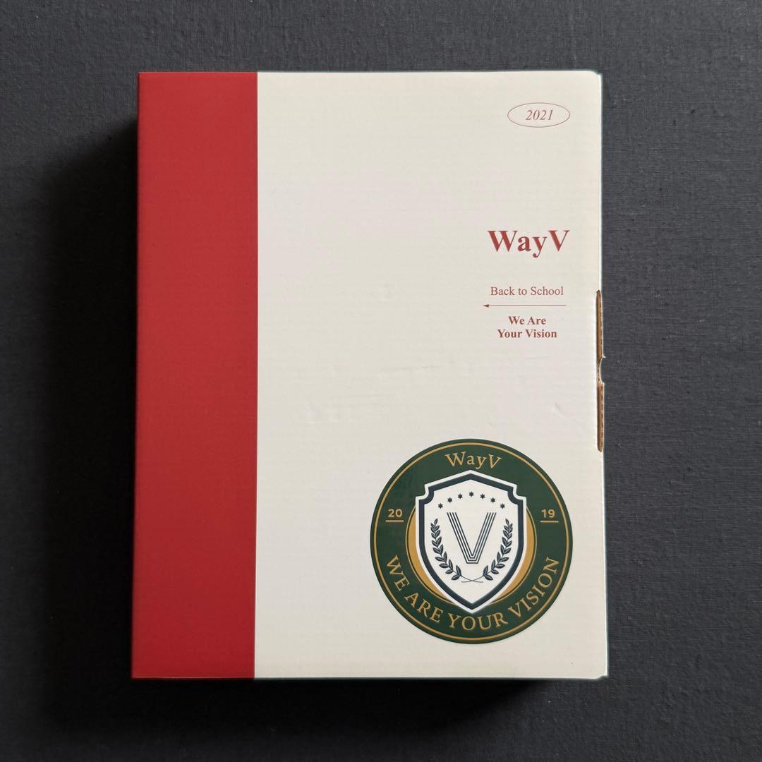 

[USED] WayV Ishin V School Kit Lucas ver.
