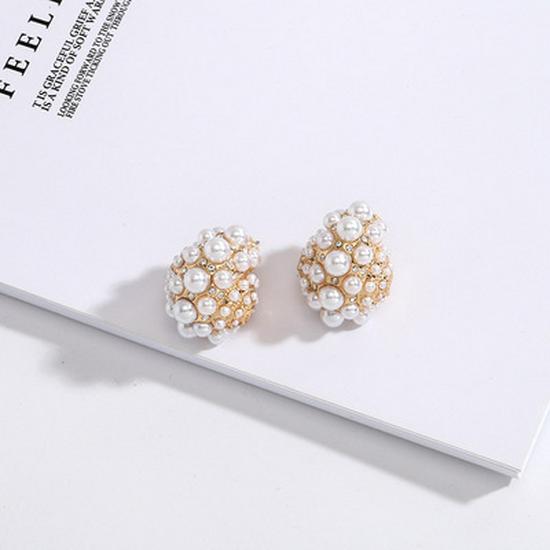 Trendy Japanese-Korean Pearl Stud Earrings: Versatile Street Style & Runway Fashion for Women