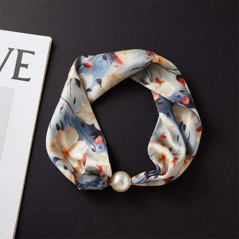 Magnetic Buckle Pearl Necklace with Silk Scarf – Fashionable, Versatile Spring/Summer Accessory for Women