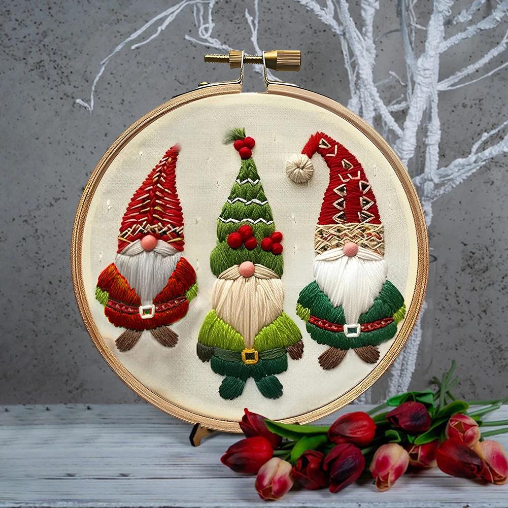 Christmas Cross Stitch Embroidery Kit Includes Hoop Cloth Threads Handmade Sewing Art Craft Kit DIY Embroidery Kit for Beginners