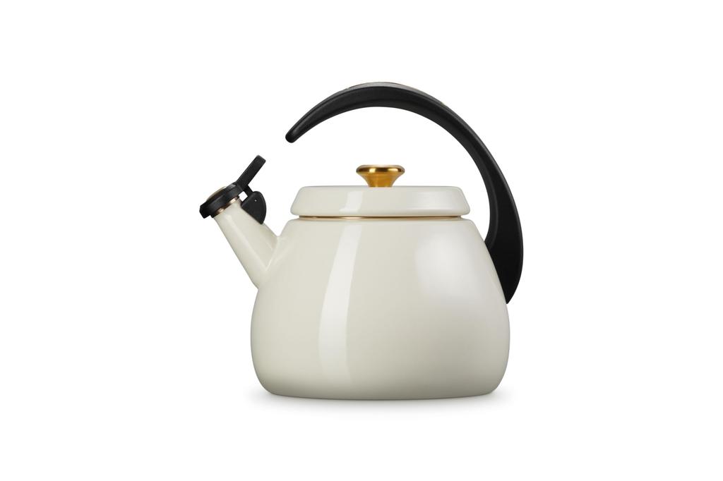 LE CREUSET Crochet Gold Compatible Japanese Kettle, 2.1L, Cream, Knob, Gas/Induction [Official Product]