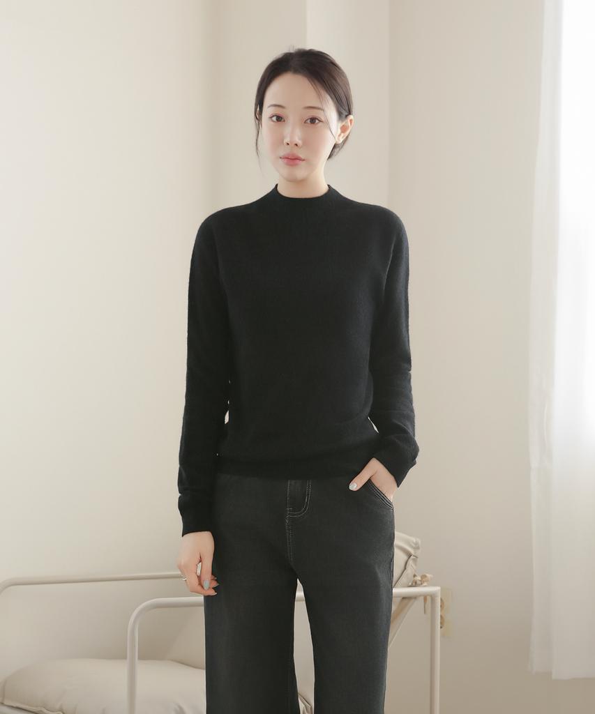 Keulleiseu Classic Mood 100% Wool Mock Neck Knit_Red