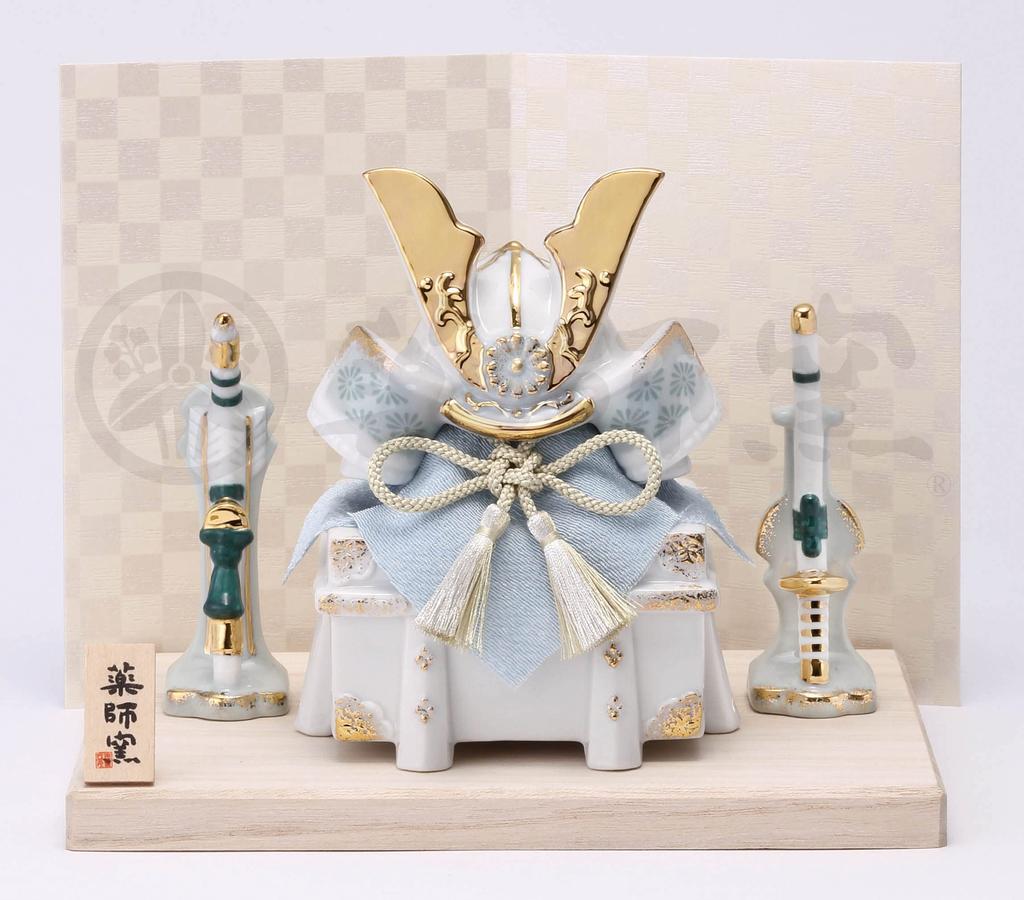 Yakushi Kiln May Doll, Made In Japan, Boys' Day, Ceramic, Mini, Compact, Palm-Sized, Dyed Art, Success Helmet Ornament (White and Indigo)