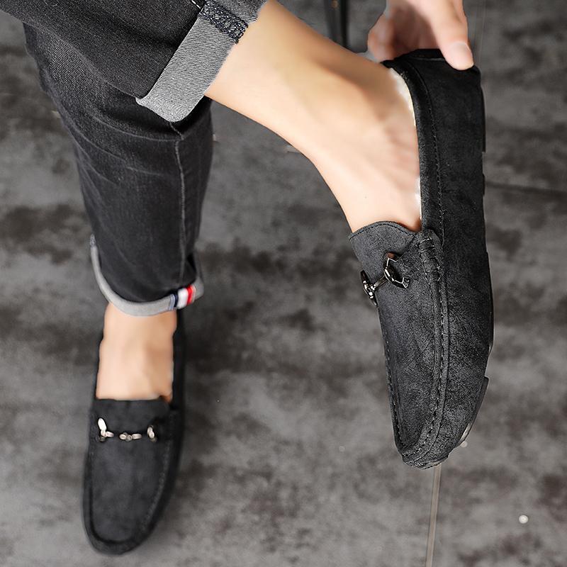 New Leather Men Shoes Short Plush Shoes Casual Luxury Formal Business Loafers Italian Breathable Driving Moccasins Boat Shoes