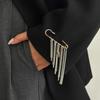 Broche Cœur Chaîne Gland Élégante Minimaliste Épingle de Sûreté Decorative Broche de revers Pour Costume Veste Pull Vêtement Accessoire Bijou