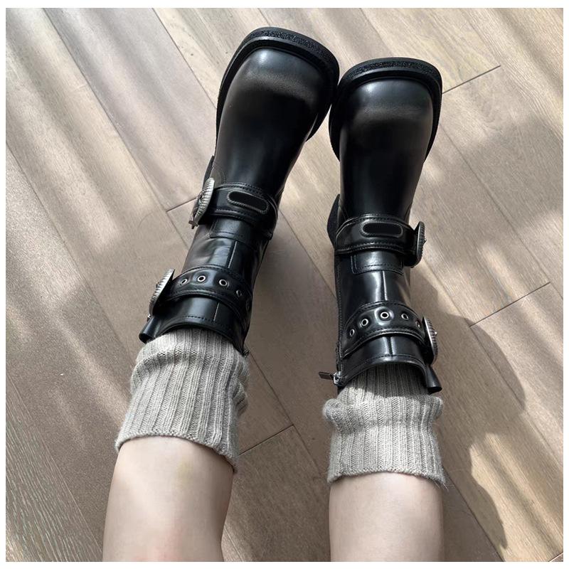 

Niche Boots Women s Retro Design Round Head Belt Buckle Boots Martin Boots Spice Girls High-Heeled Short Boots Women 40 чёрный