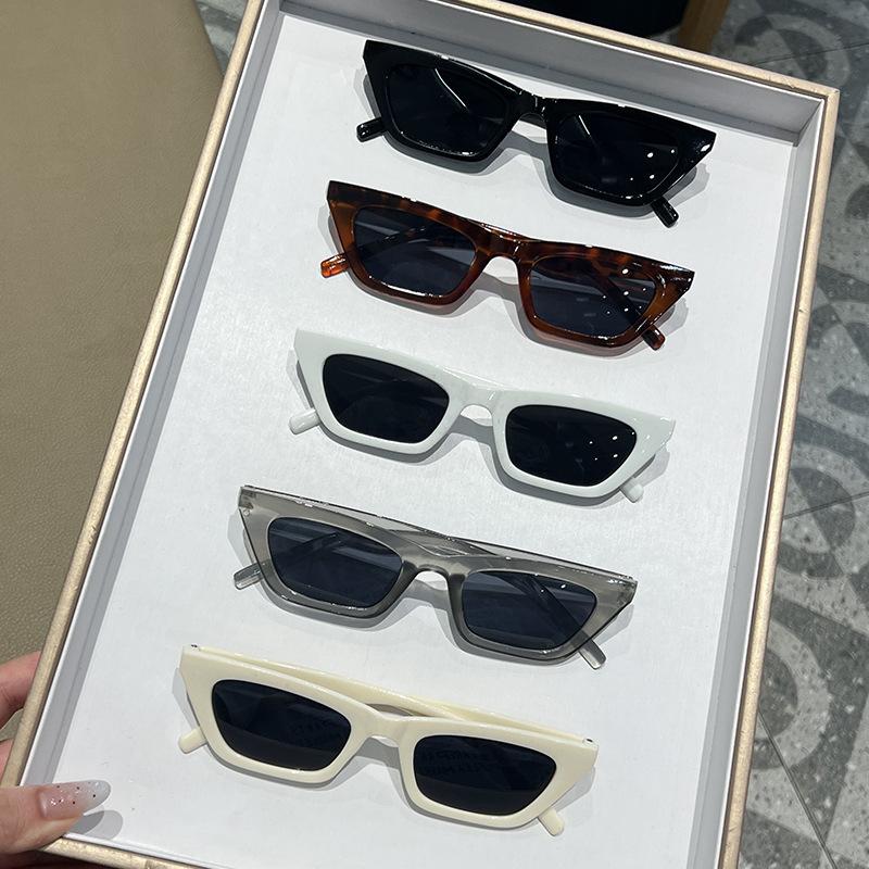 2026 Trendige Hip-Hop-Stil Katzenaugen-Sonnenbrille Einzigartiges Persönlichkeitsdesign Anti-Ultraviolett Mode Leicht Bequem Tönung