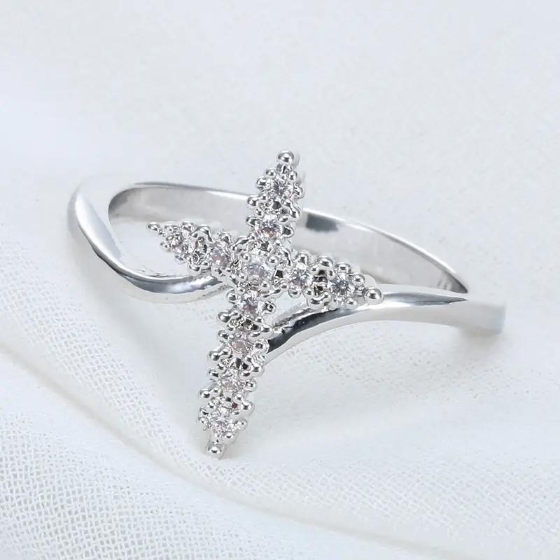 Huitan Trendy Cross Finger Ring for Women Inlay Dazzling Cubic Zirconia Modern Female Accessories Daily Wear Fashionable Zircon