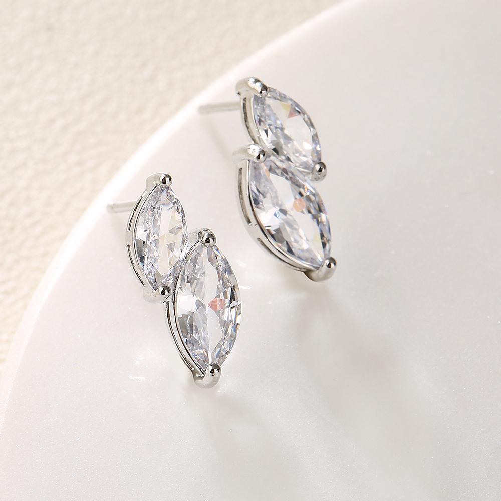 

ZAKOL Простые Минималистичные Аксессуары для Ушей Циркон Блестящие Прозрачные Серьги-пусеты с Маркизом из Циркония для Женщин Девушек белый