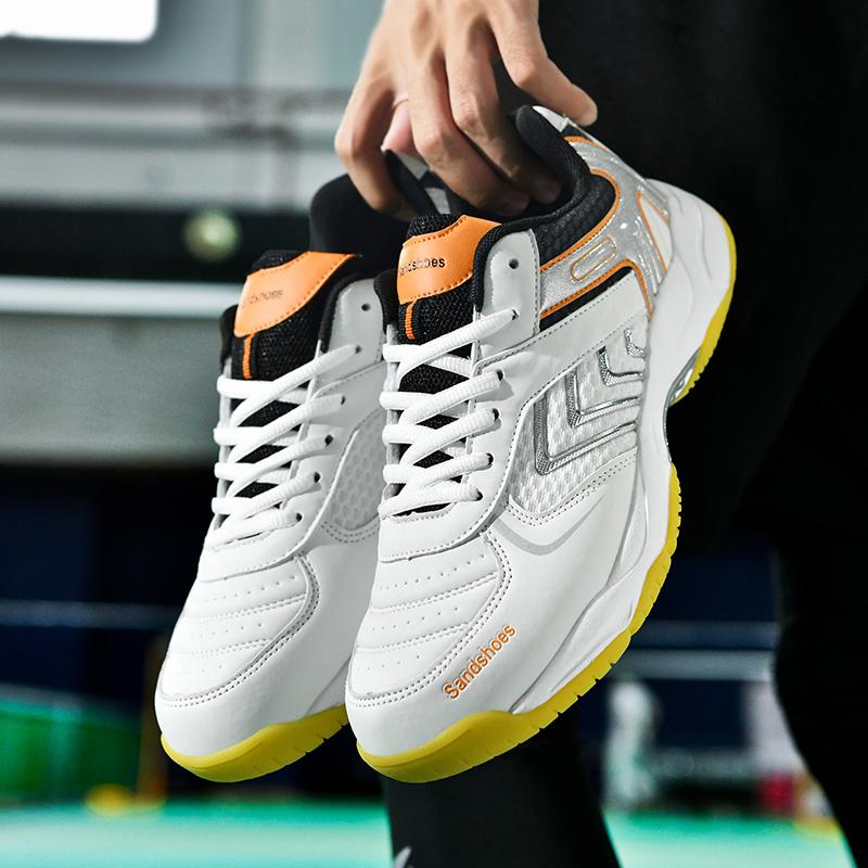 Nuove scarpe sportive da badminton per uomo e donna ammortizzanti reattive ultraleggere allenamento professionale antiscivolo resistenti all'usura