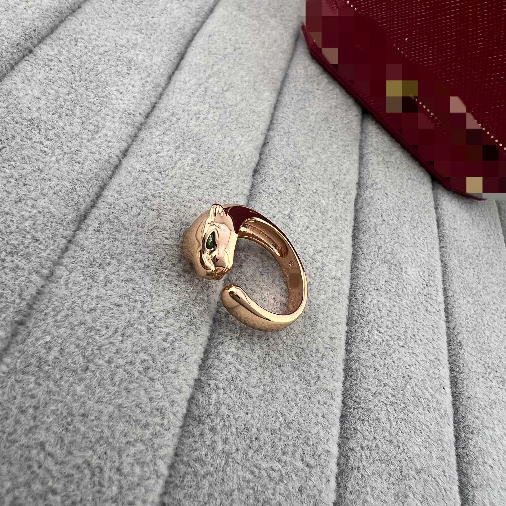 European & American Style Luxury Leopard Diamond Women s Ring Size 7