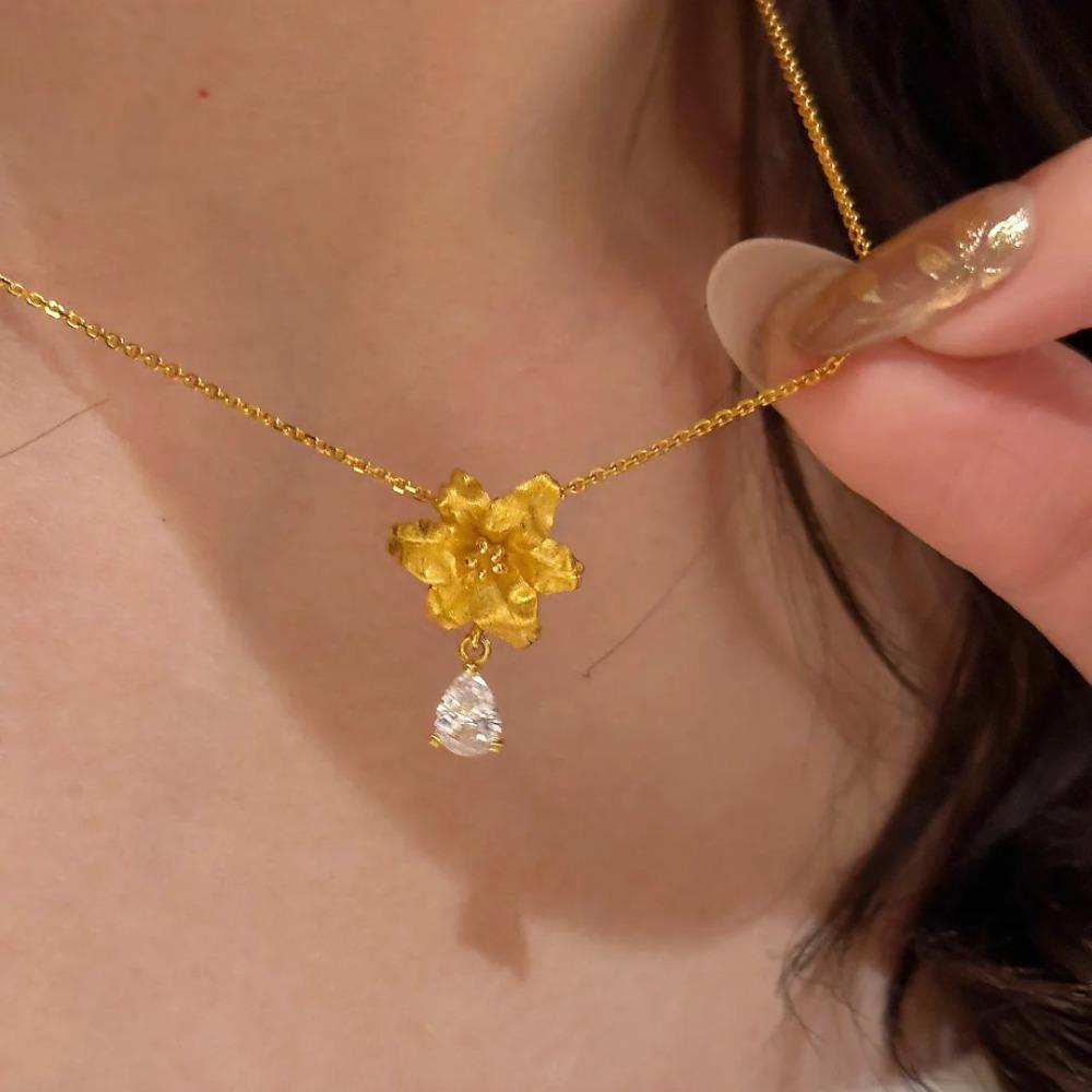 Vintage Brushed Gold Lily Drop Earrings Set for Women Elegant Dangle Stud Earrings with Diamond Accents