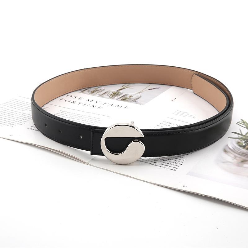 

Versatile Belt And Slimming Artificial Leather Belt Match чорний