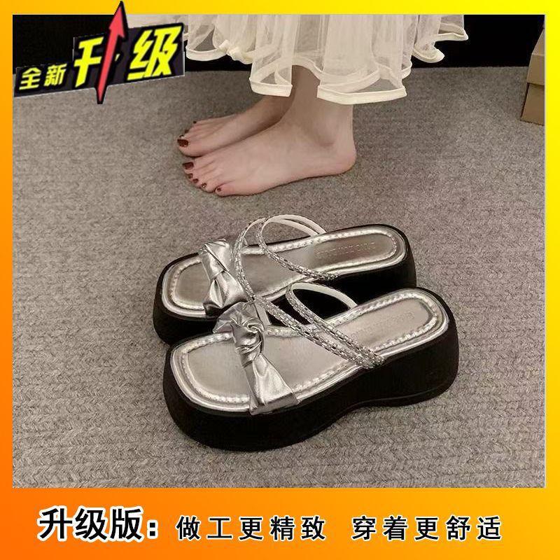 

2025 summer new sandals women wear thick soles to increase height, super fire, beautiful fashion French not tired feet high heels women 40