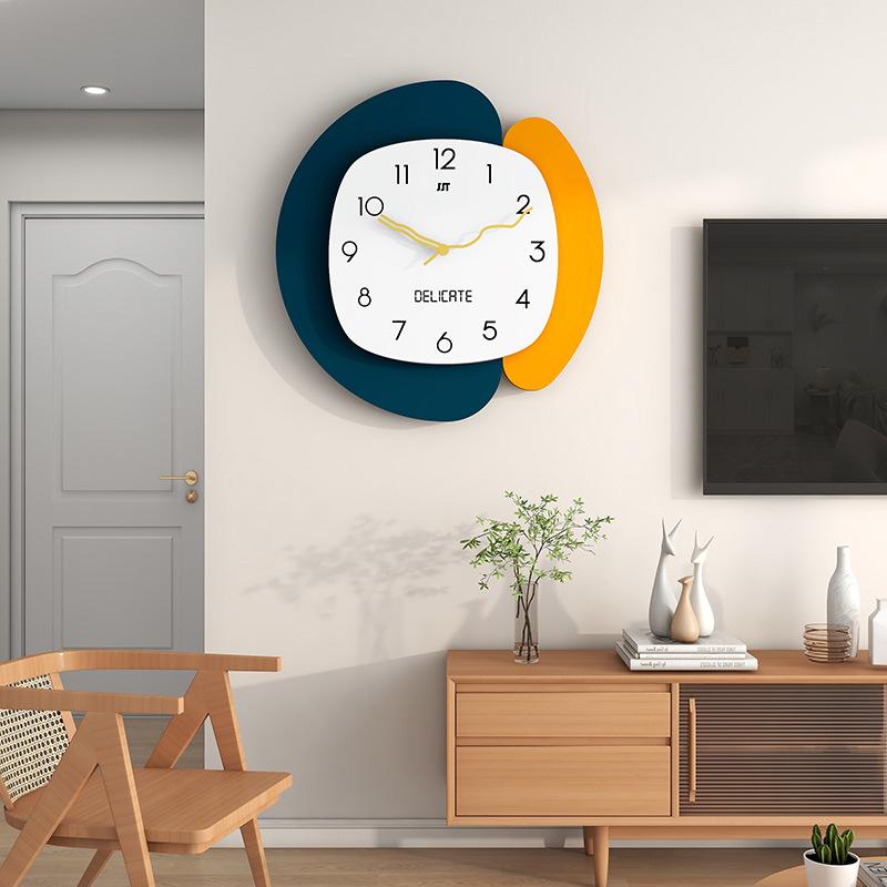 Clock Living Room Nordic Personality Creative Wall Clock Modern Home Restaurant Background Clock Wall Hanging Simple Wall Hanging