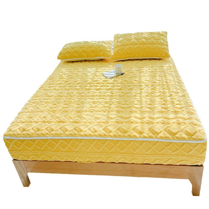 Plush Velvet Mattress Protector: Winter Taffeta Fitted Sheet & Cover for Simmons Bedspread