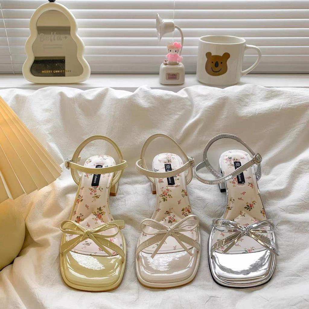 Beautiful with Skirt, High-heeled Sandals for Women's Summer Wear, Fashionable and High-end, New Thick-heeled Sandals