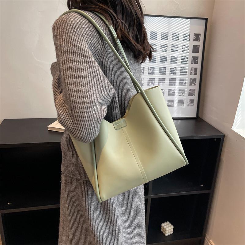 Versatile Green Pu Bucket Bag For Women 2022 Fashionable Everyday Tote