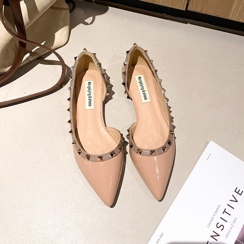 Frühling und Sommer neue spitz zulaufende seitlich offene flache Einzelschuhe Damen flacher Ausschnitt Weidennägel Lackleder Temperament vielseitig Damen