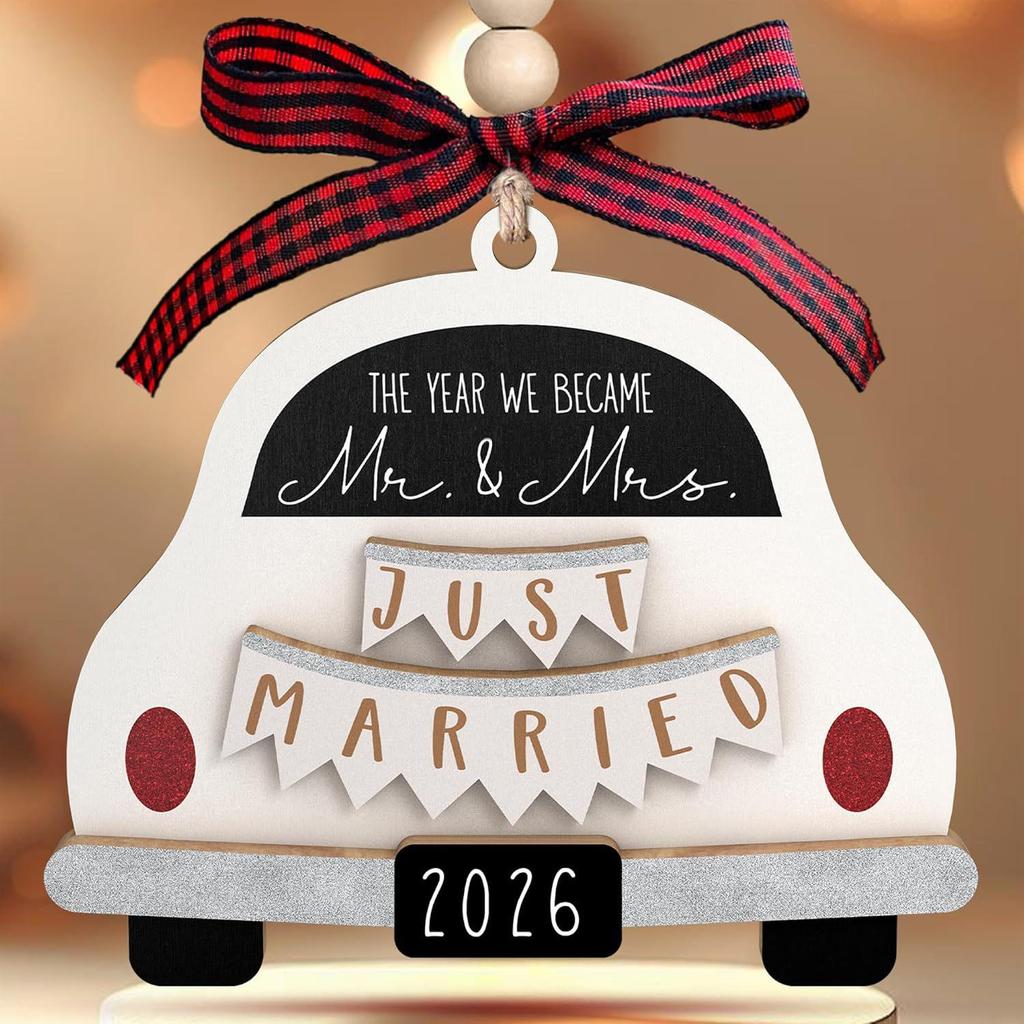 2026 Wooden Wedding Car Christmas Ornament - Anniversary Gift for Newlywed Couple