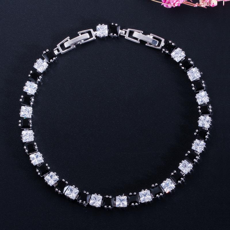 

Zircon Electroplated Real Platinum Bracelets, High-End Hand Jewelry, Gifts.