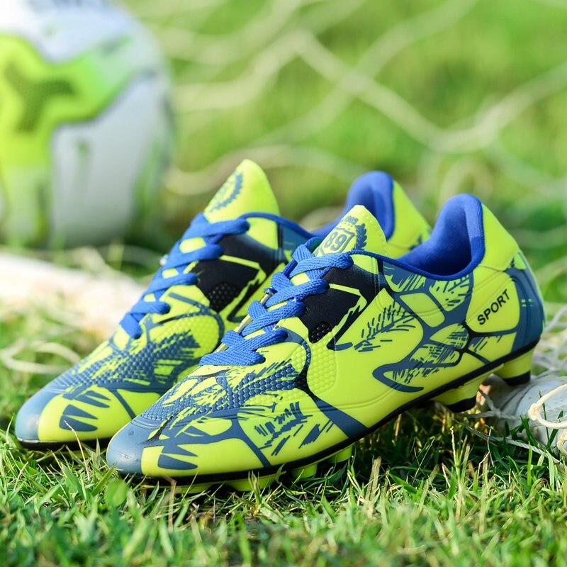 Fashion Green Men Soccer Cleats Boys Football Shoes Antiskid Low Ankle Soccer Shoes Men Outdoor Sport Sneakers Chaussure Soccer